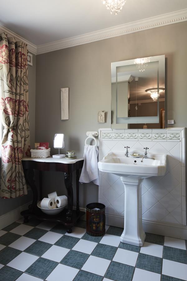 Brookvale Bed & Breakfast Wellingtonbridge Eksteriør bilde